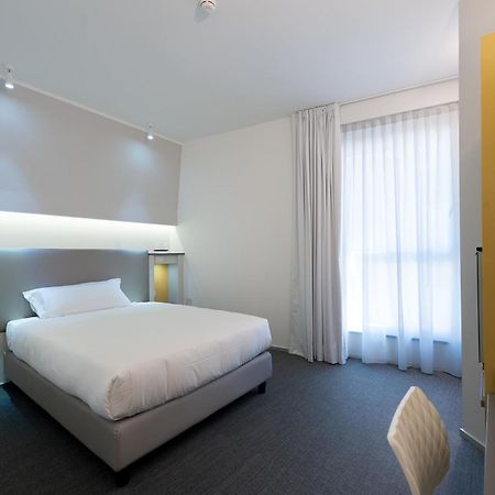 Executive Inn Boutique Hotel Brindisi Værelse billede