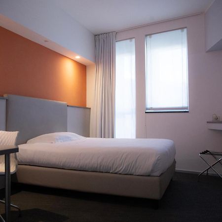 Executive Inn Boutique Hotel Brindisi Værelse billede