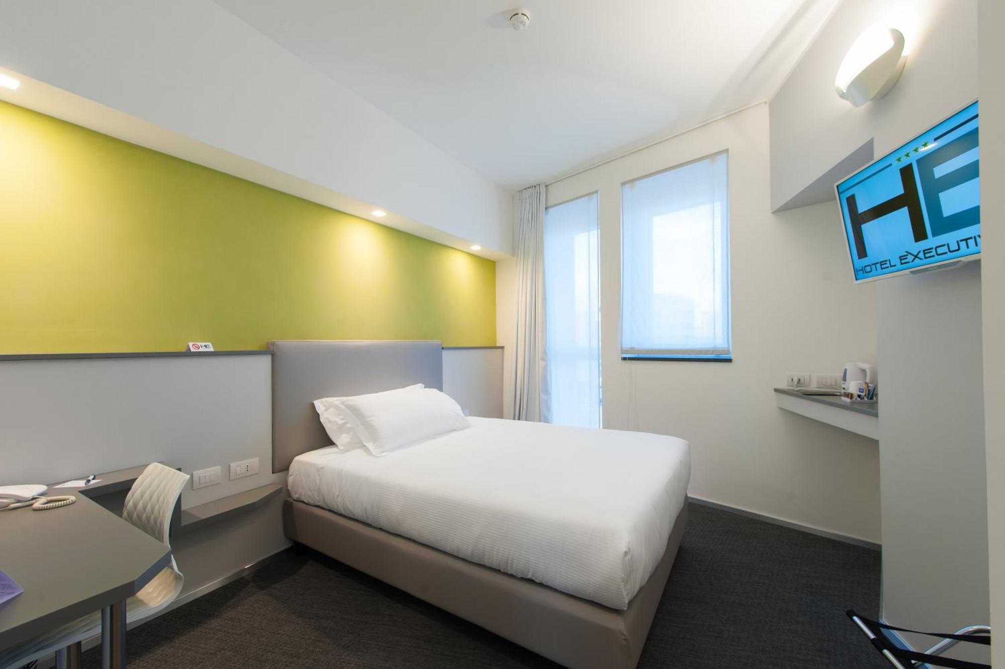 Executive Inn Boutique Hotel Brindisi Værelse billede
